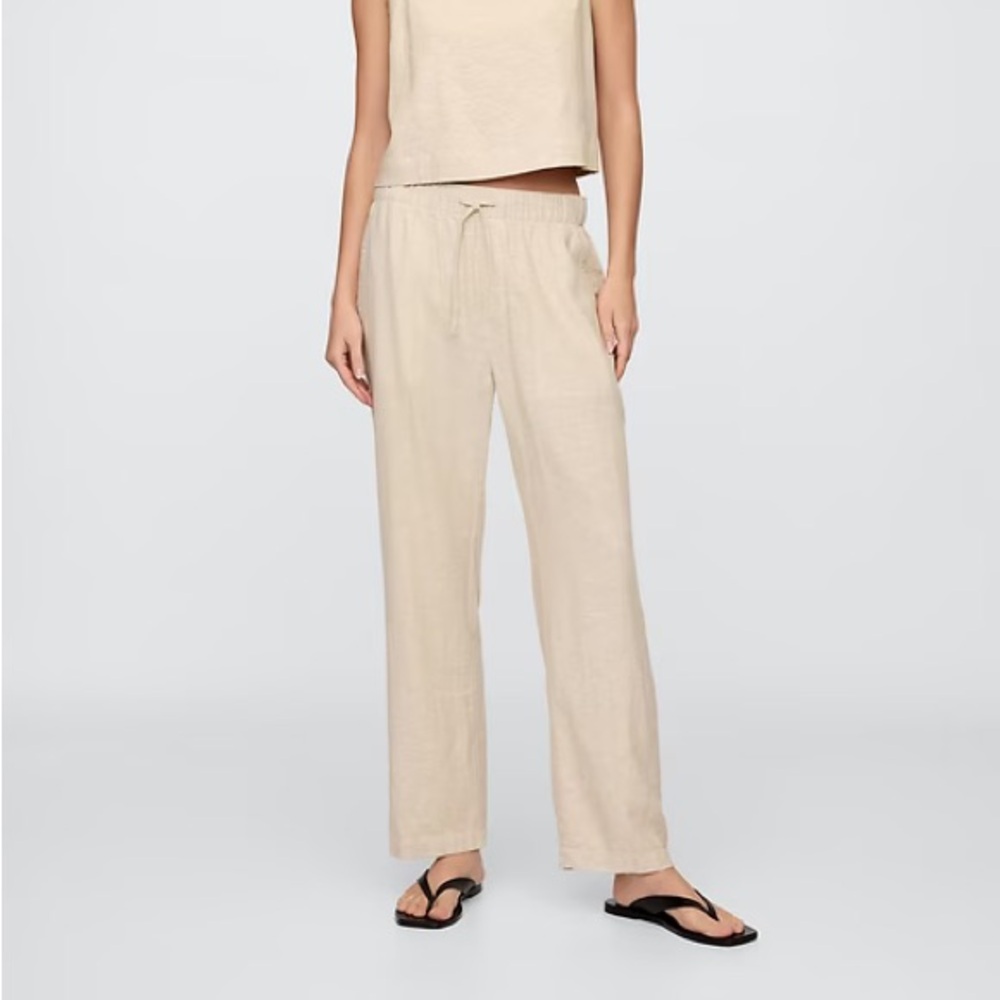 GAP Pants